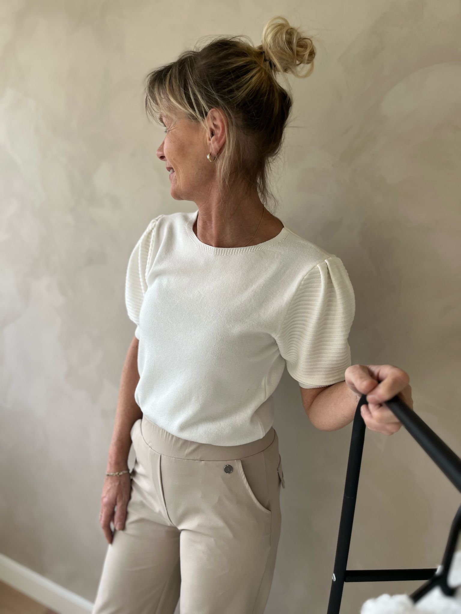 Trui korte mouw ronde hals offwhite