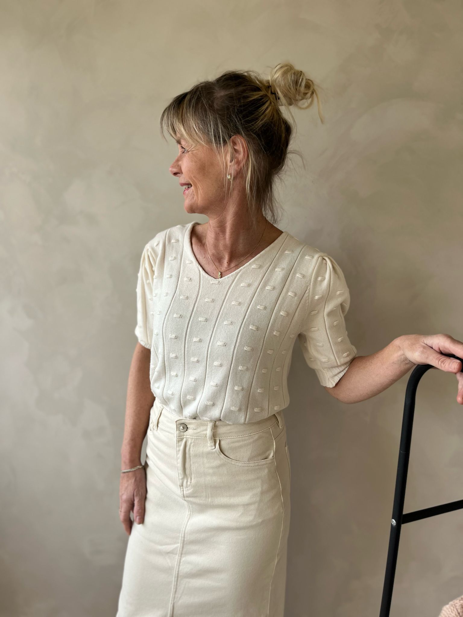 Trui korte mouw v-hals beige
