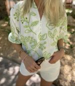 Azzuro blouse embroid groen