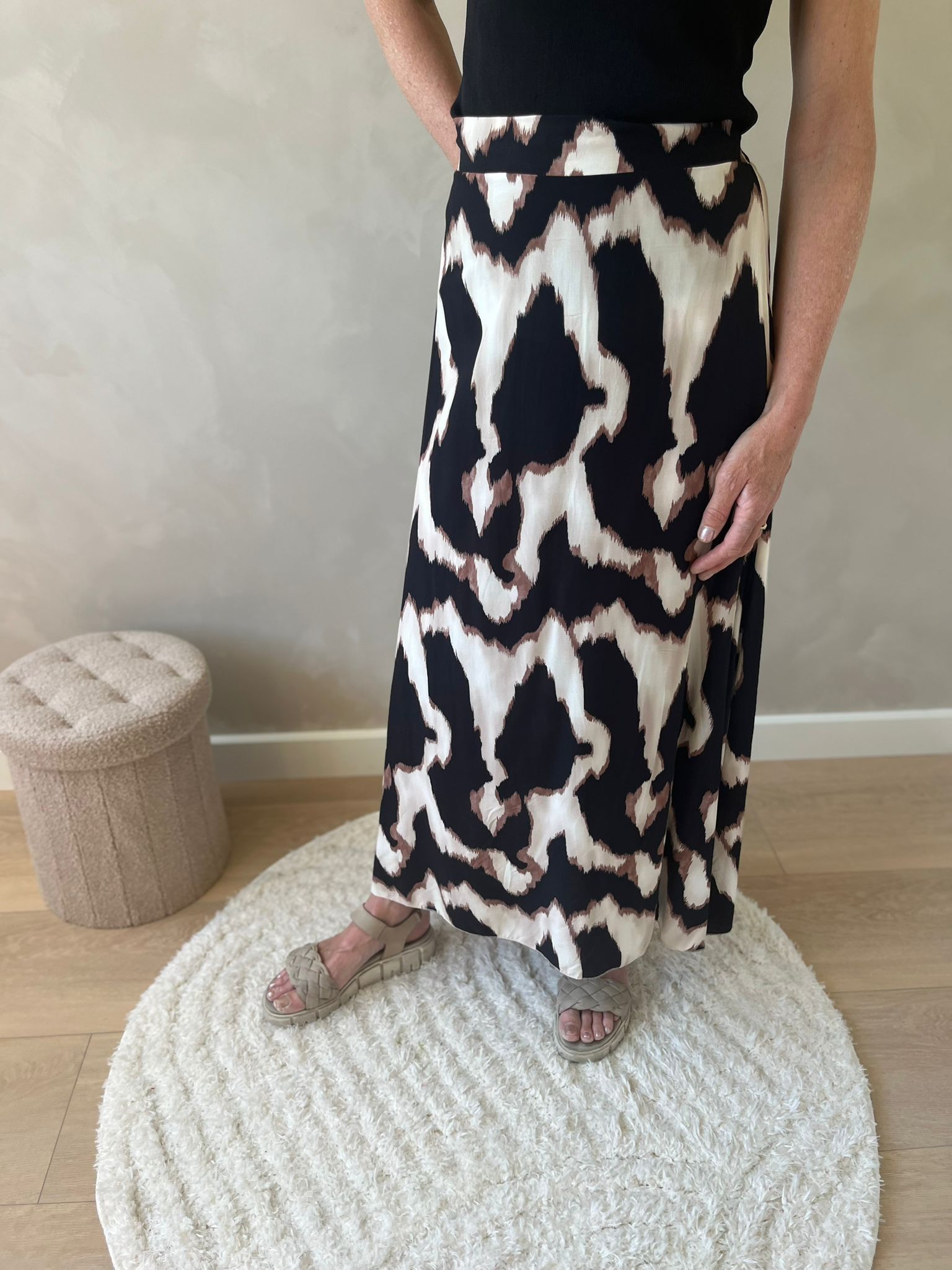 Camouflage chic print rok zwart