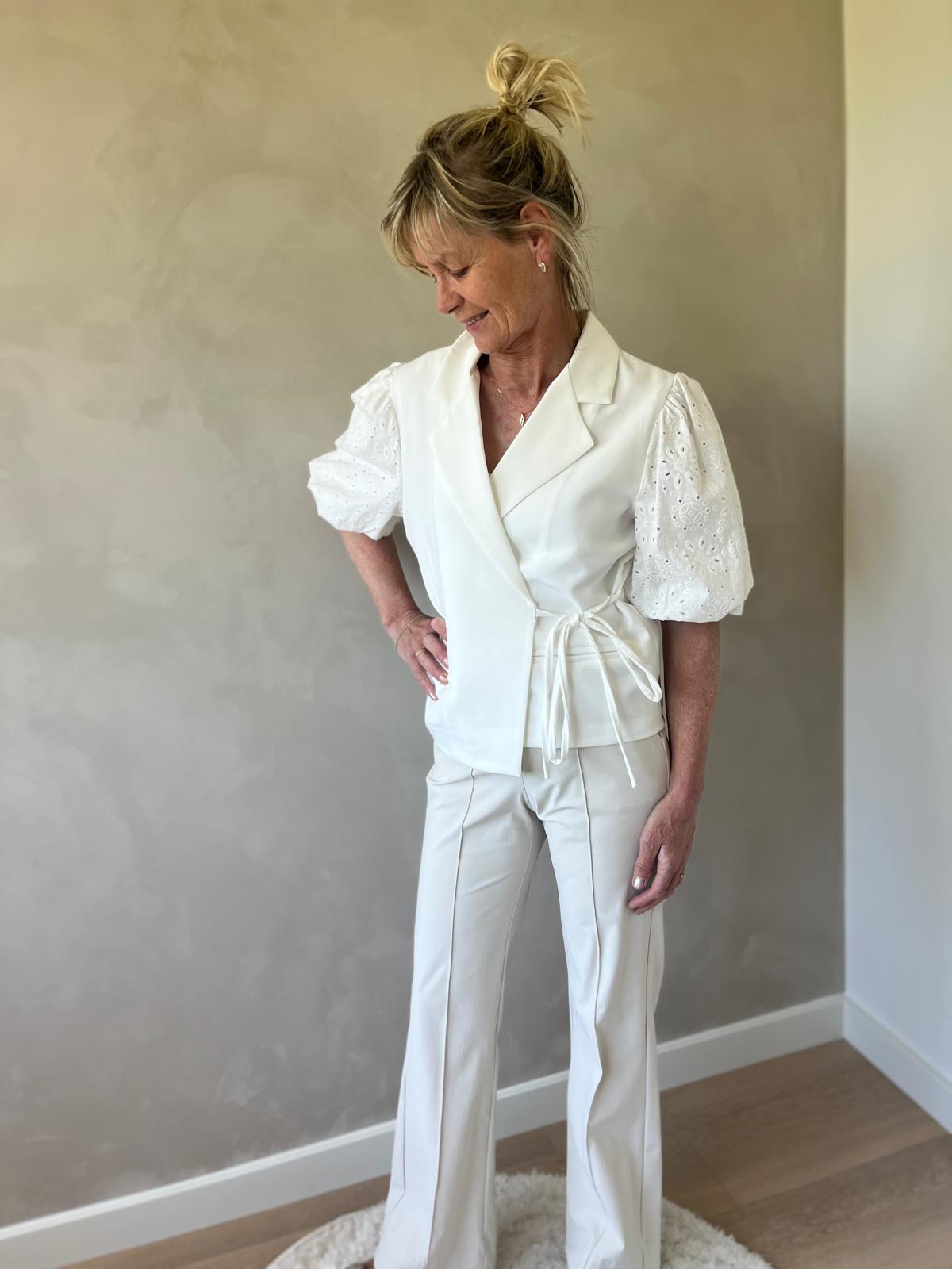 Pofmouw wrap blazer wit