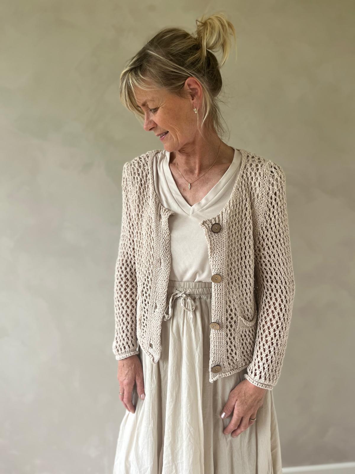 Gehaakt vestje beige