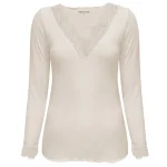 Triple Nine cashmere top Lou Lou beige