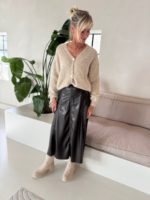 Vest hartes knopen taupe