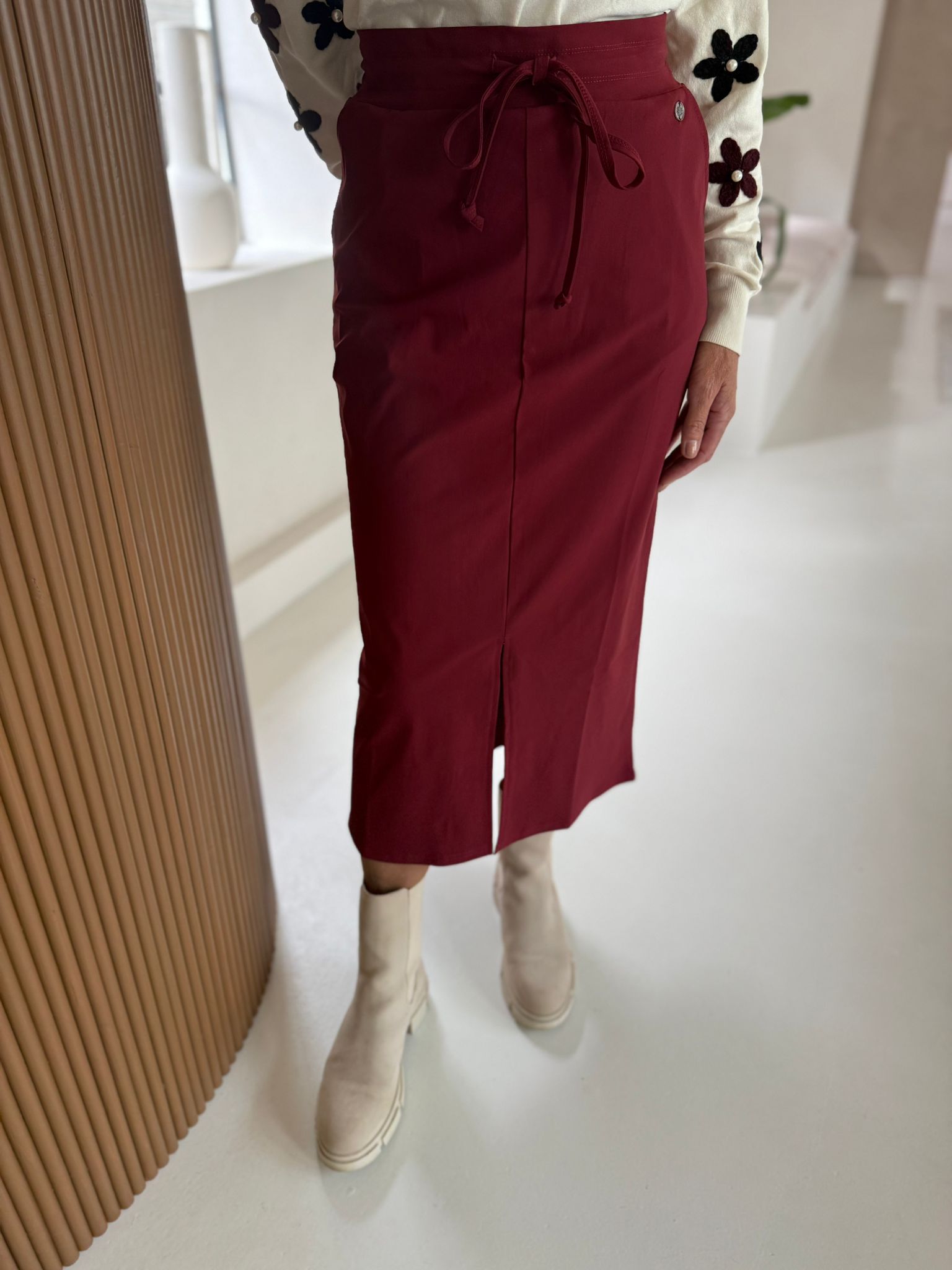 Triple Nine travel rok split bordeaux