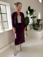 Triple Nine travel bomber aubergine