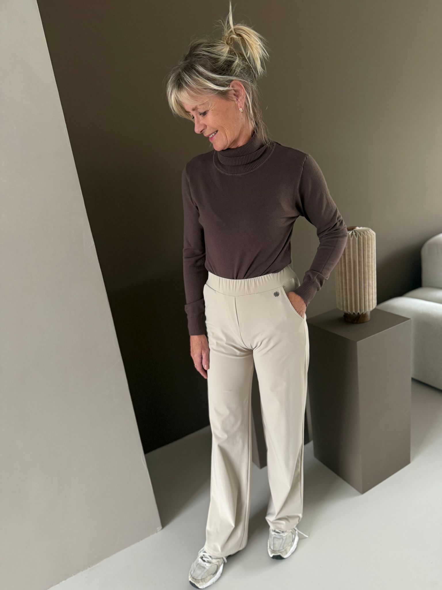 Triple Nine col trui bruin